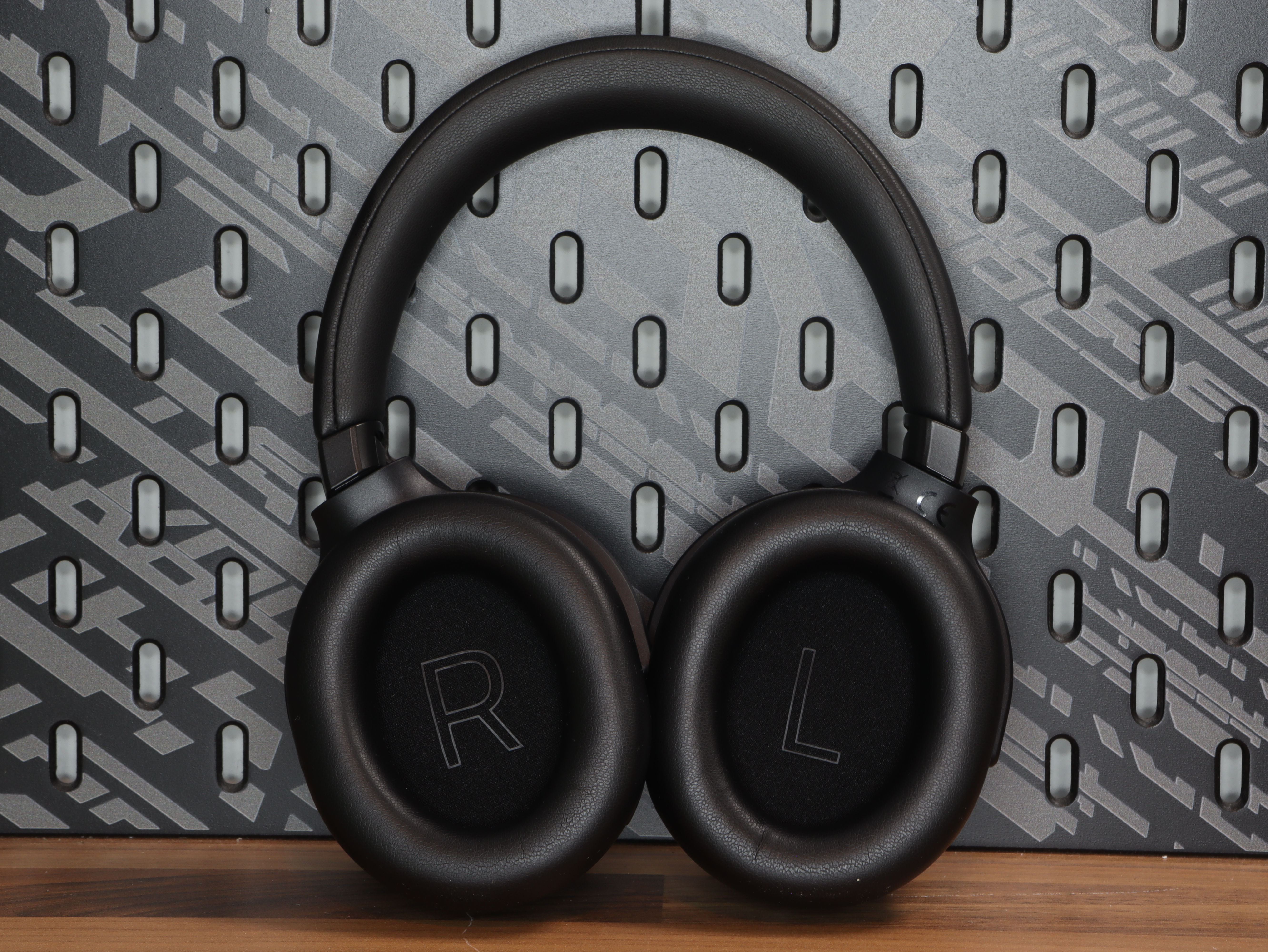 razer-barracuda-v2-pro-traadloest-headset.JPG